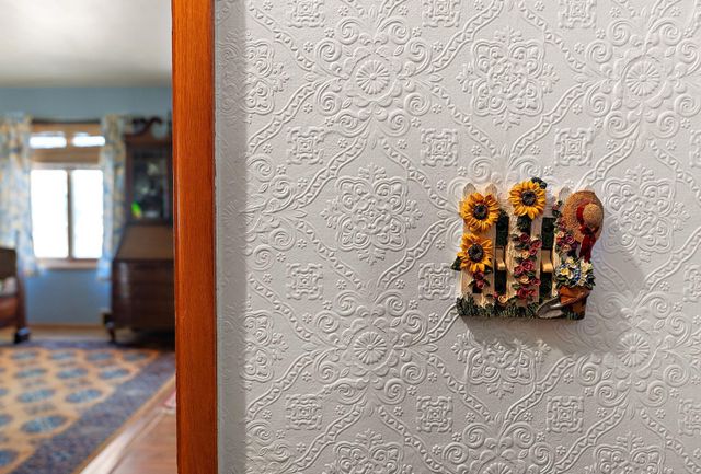 206 2nd Street N, Bayport, MN 55003