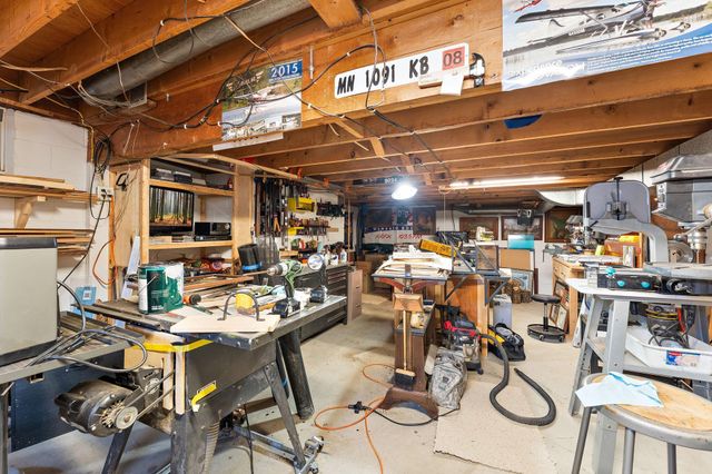 206 2nd Street N, Bayport, MN 55003