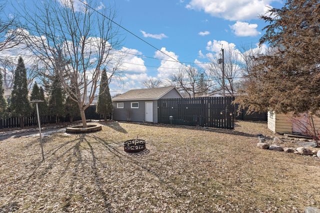 206 2nd Street N, Bayport, MN 55003