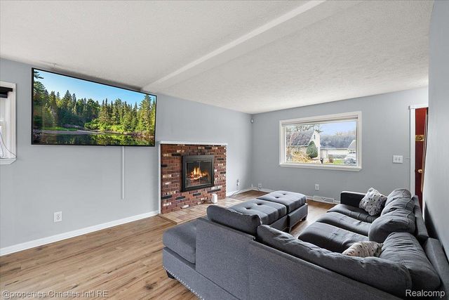 3416 Cooley Drive, Lansing, MI 48911