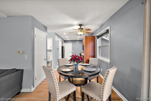 3416 Cooley Drive, Lansing, MI 48911