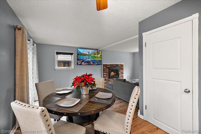 3416 Cooley Drive, Lansing, MI 48911