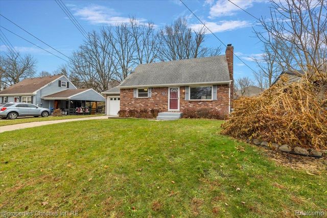 3416 Cooley Drive, Lansing, MI 48911