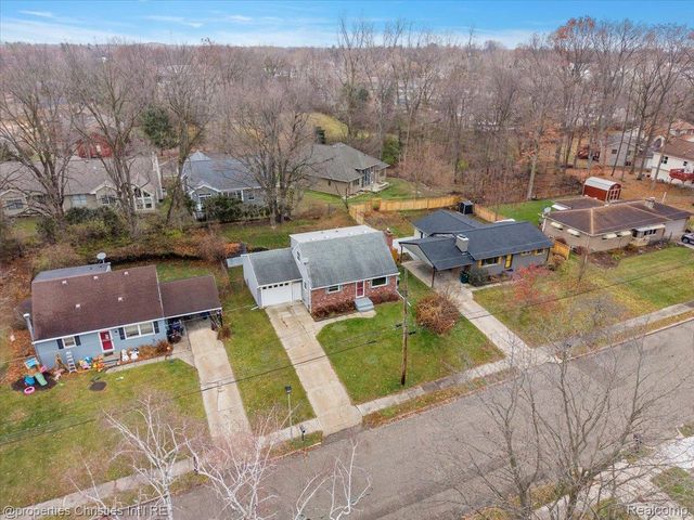 3416 Cooley Drive, Lansing, MI 48911