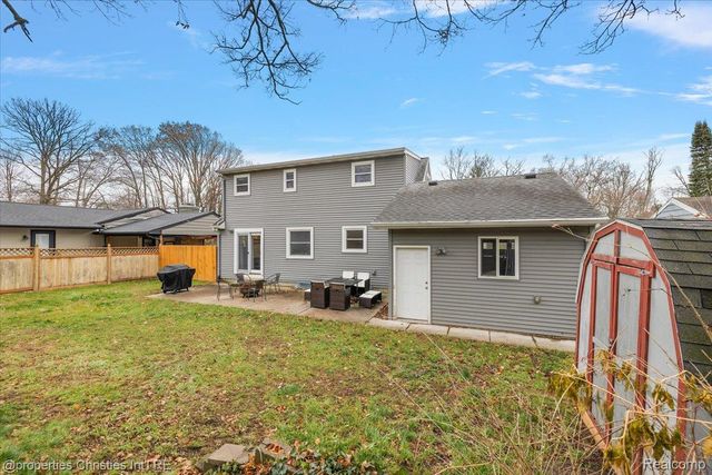 3416 Cooley Drive, Lansing, MI 48911