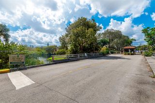6301 N Fall Circle Drive 213, Lauderhill, FL 33319