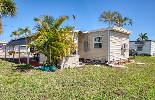 18675 US HIGHWAY 19 N 328, Clearwater, FL 33764