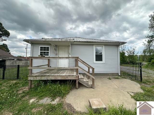 4557 Hendron Road, Paducah, KY 42003