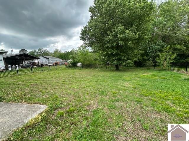 4557 Hendron Road, Paducah, KY 42003