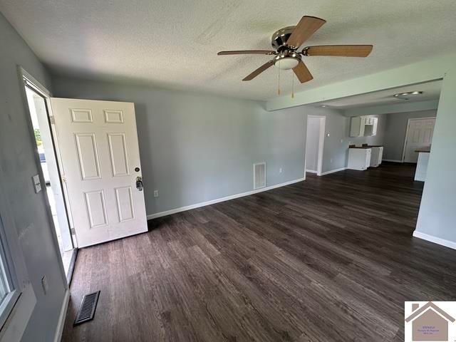 4557 Hendron Road, Paducah, KY 42003