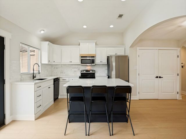 4433 Larner Street, The Colony, TX 75056
