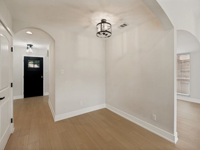 4433 Larner Street, The Colony, TX 75056