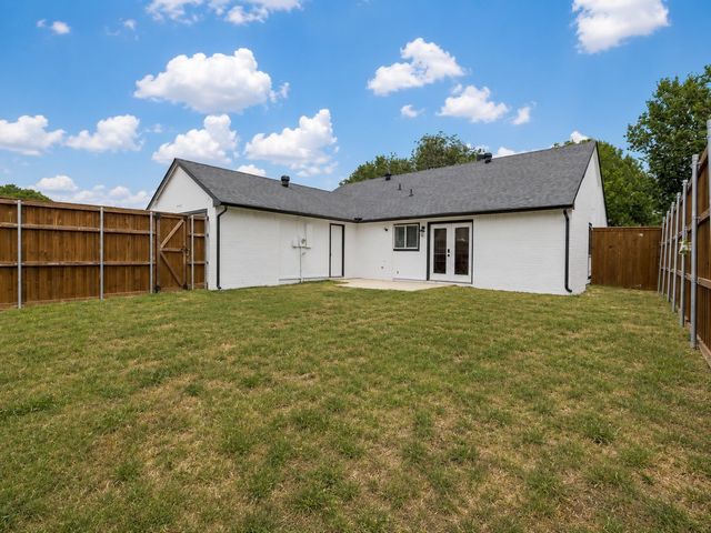 4433 Larner Street, The Colony, TX 75056