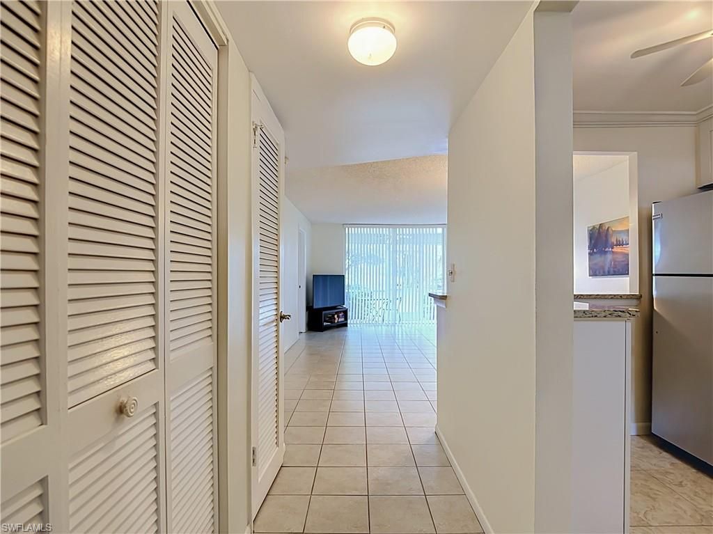 100 Forest Lakes BLVD 109, NAPLES, FL 34105 — photo 4
