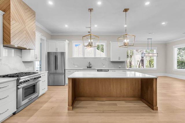 1527 John Fenwick Lane, Johns Island, SC 29455