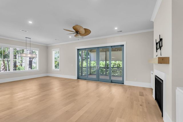 1527 John Fenwick Lane, Johns Island, SC 29455