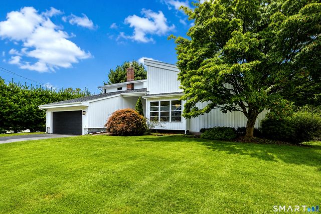 18 Cedar Lane, Westbrook, CT 06498