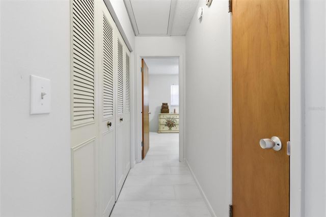 151 N HILL AVENUE 100, Deland, FL 32724