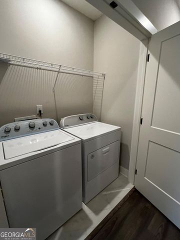 2011 Oak Lane NW, Atlanta, GA 30318