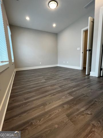 2011 Oak Lane NW, Atlanta, GA 30318
