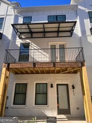 2011 Oak Lane NW, Atlanta, GA 30318