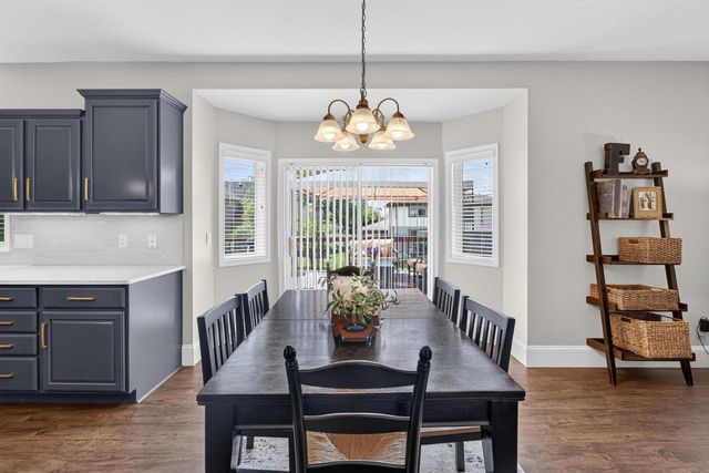 606 Pleasant Valley Parkway, Waunakee, WI 53597