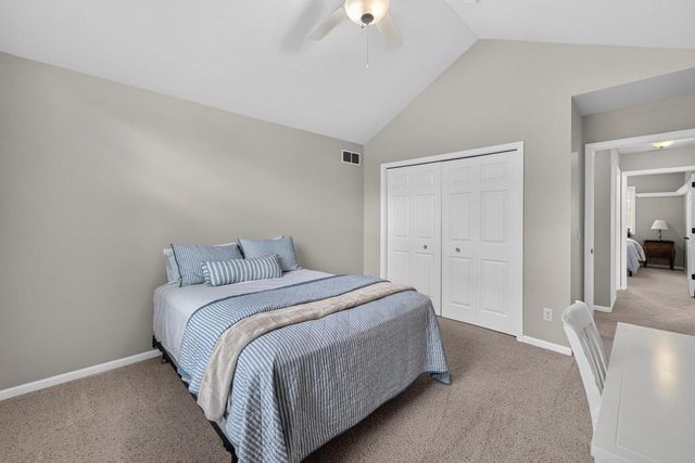 606 Pleasant Valley Parkway, Waunakee, WI 53597