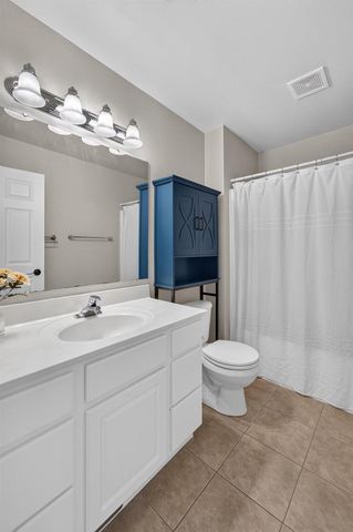 606 Pleasant Valley Parkway, Waunakee, WI 53597