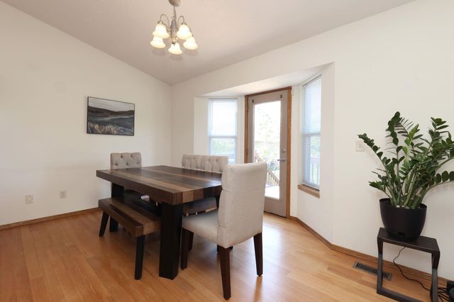 809 W Putter Ct, Andover, KS 67002