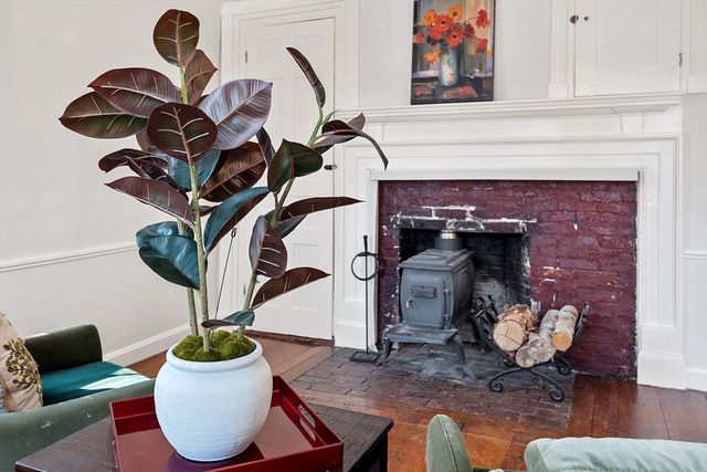 25 Bulkeley Rd center, Littleton, MA 01460