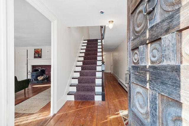 25 Bulkeley Rd center, Littleton, MA 01460