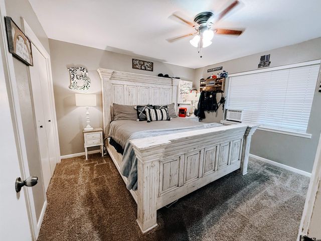 306 Kent Drive, Pittsburg, TX 75686