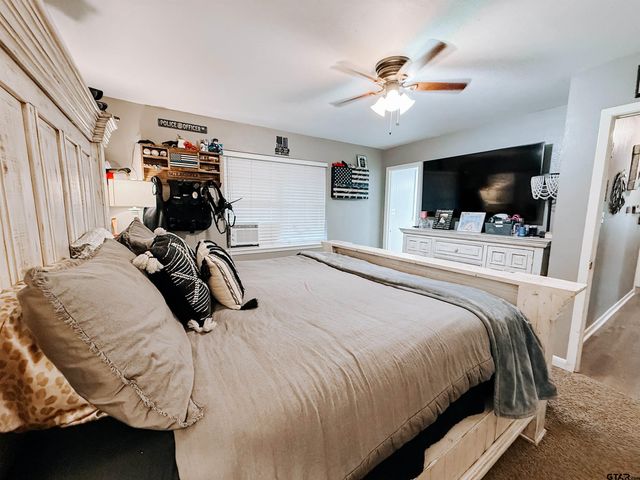 306 Kent Drive, Pittsburg, TX 75686
