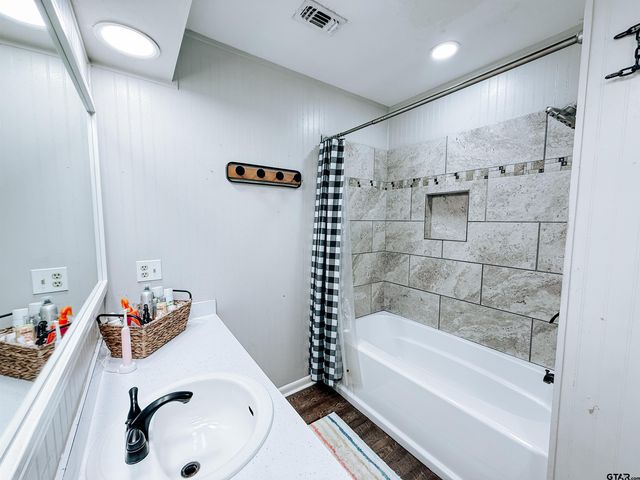306 Kent Drive, Pittsburg, TX 75686