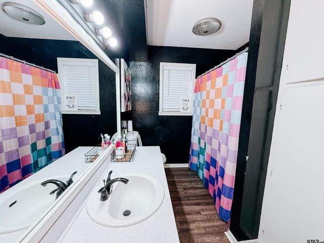 306 Kent Drive, Pittsburg, TX 75686