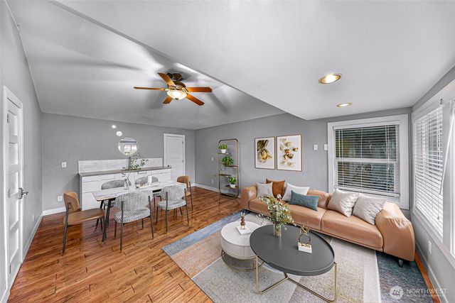 4711 116th Avenue SE, Bellevue, WA 98006