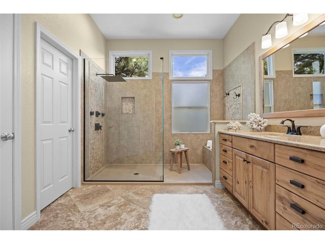 7018 Forest Ridge Cir, Castle Pines, CO 80108