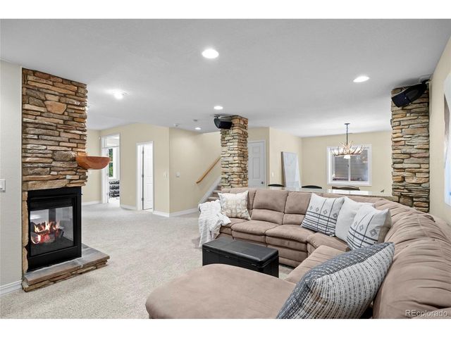 7018 Forest Ridge Cir, Castle Pines, CO 80108