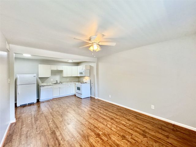 5722 Gaston Avenue B, Dallas, TX 75214