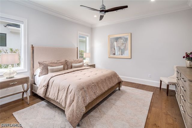 705 Wedge DR, Naples, FL 34103