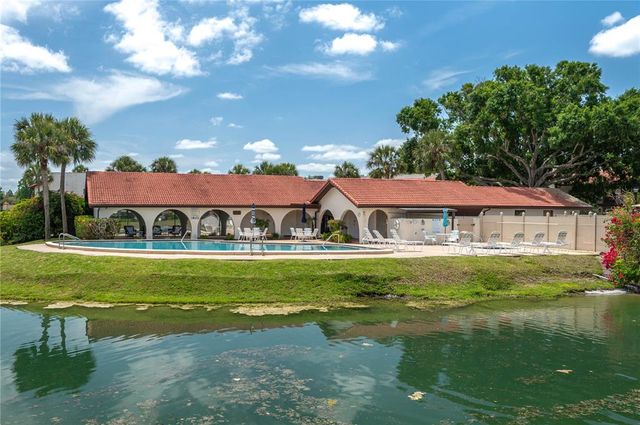 6201 COUNTRY CLUB DRIVE 21, Lake Wales, FL 33898