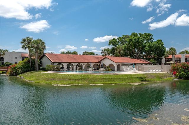 6201 COUNTRY CLUB DRIVE 21, Lake Wales, FL 33898