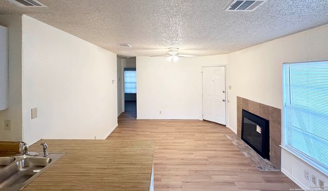 9650 Simplicity, San Antonio, TX 78245