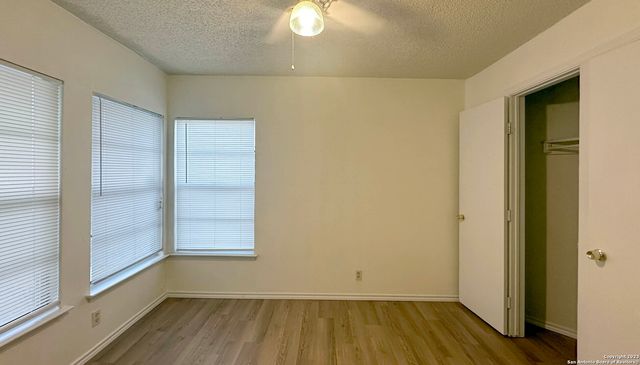 9650 Simplicity, San Antonio, TX 78245