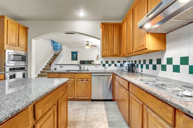 529 Abbey Court, Coppell, TX 75019