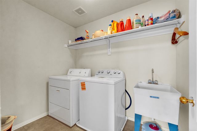 529 Abbey Court, Coppell, TX 75019