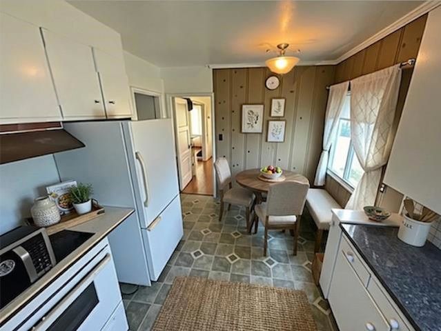 4101 4101 Mountain View Ave, Oakland, CA 94605