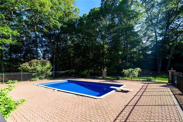 680 Fletcher Road, North Kingstown, RI 02852