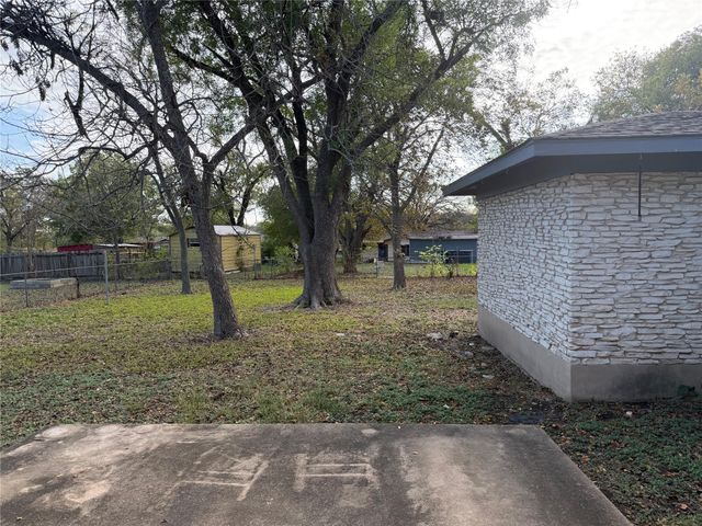 11311 Hunters LN, Austin, TX 78753
