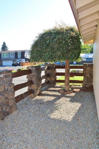 3713 Rio Vista Way, Klamath Falls, OR 97603